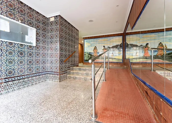 Malagasuite Golden Views Apartment